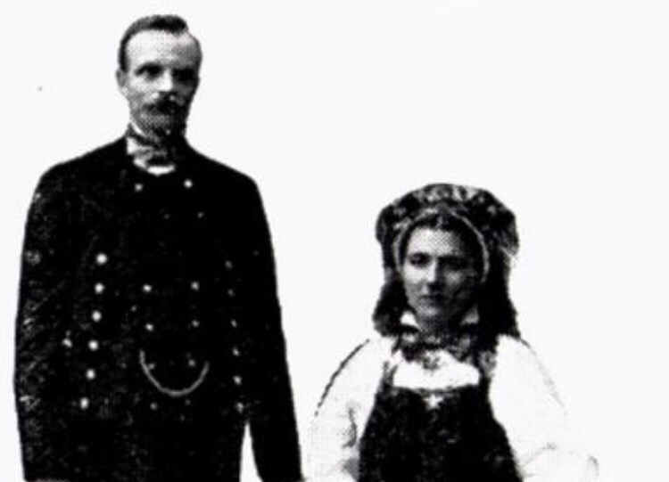 Hulda Garborgs detaljerte og omfattende dagbokskildring fra Hallingdal januar&nbsp;1906