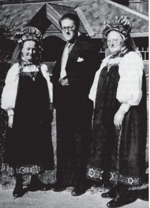 tor jonsson hol kirke johs brye