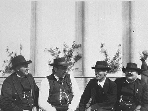 Bare Bjørndal kunne marsjen og tersen røyk: Arne Bjørndals minner fra spelemannsferda til Verdensutstillingen i Gøteborg&nbsp;1923